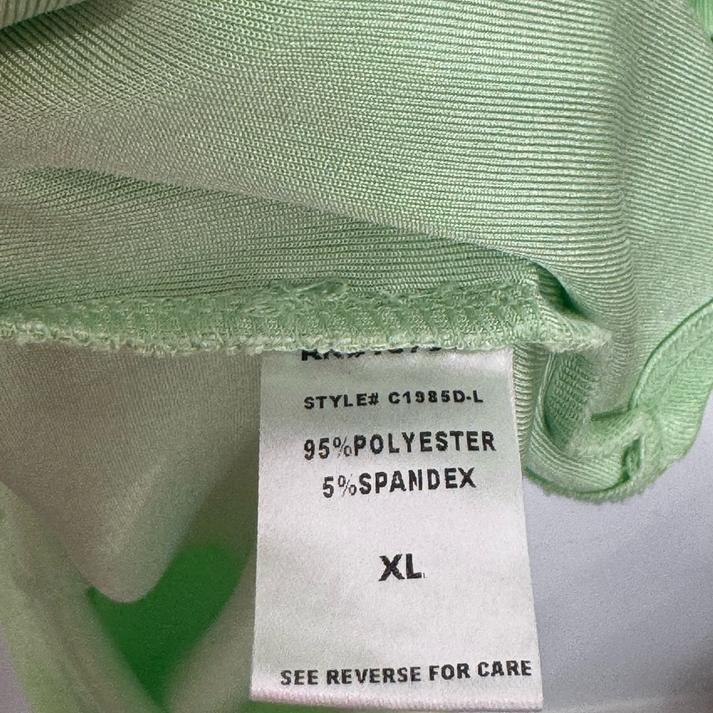 Green Ruched Button-Up Dress - Picture 5 of 5